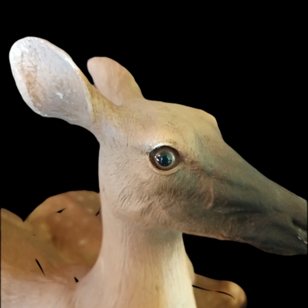 Rare Vintage Universal Statuary Doe/Fawn Figurine Numbered - Picture 8 of 10